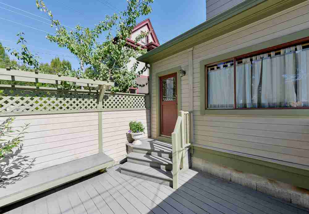 back doors beaconsfield