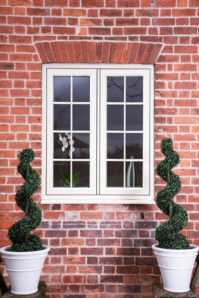 casement style window Buckingham