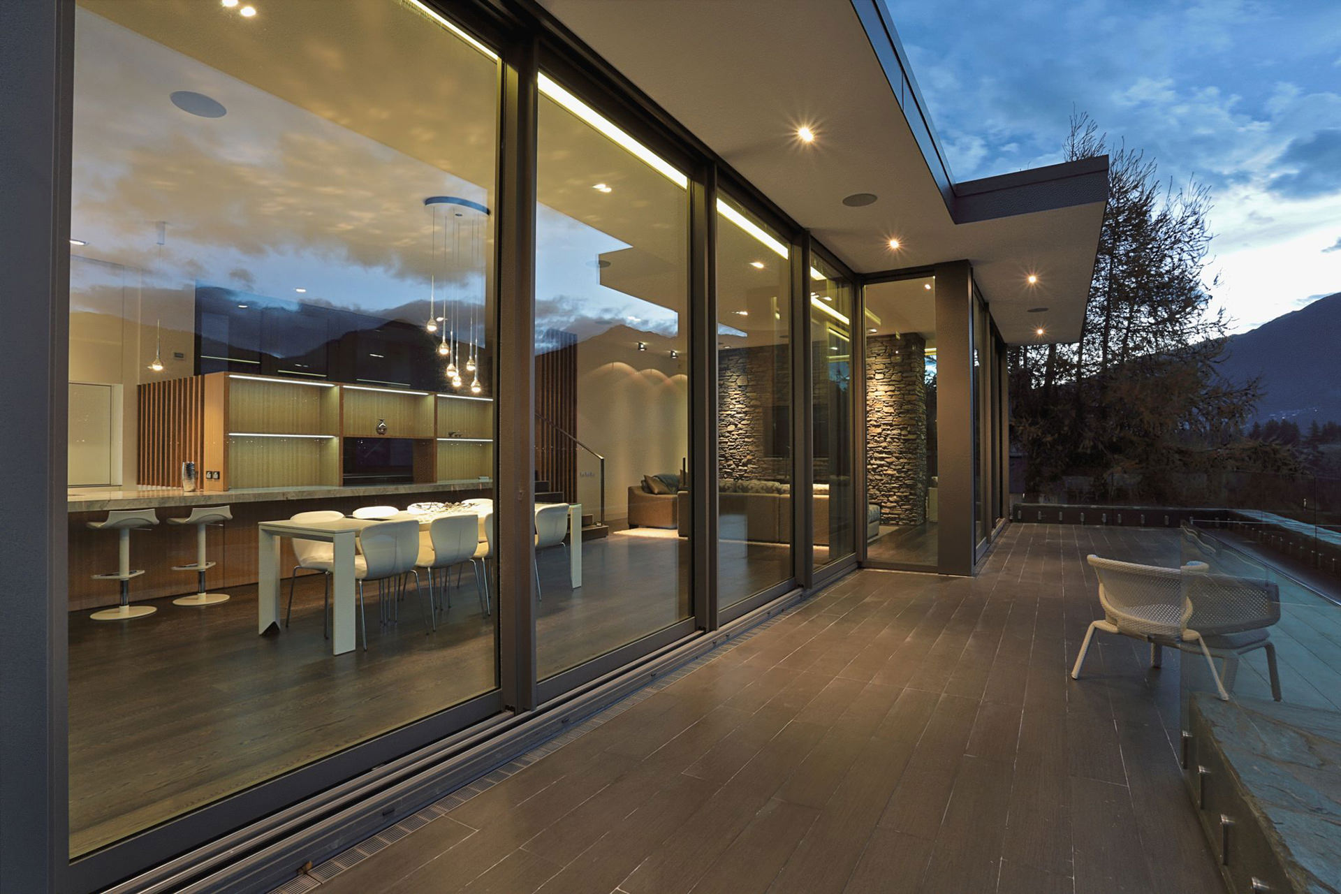 aluminium door costs oxfordshire