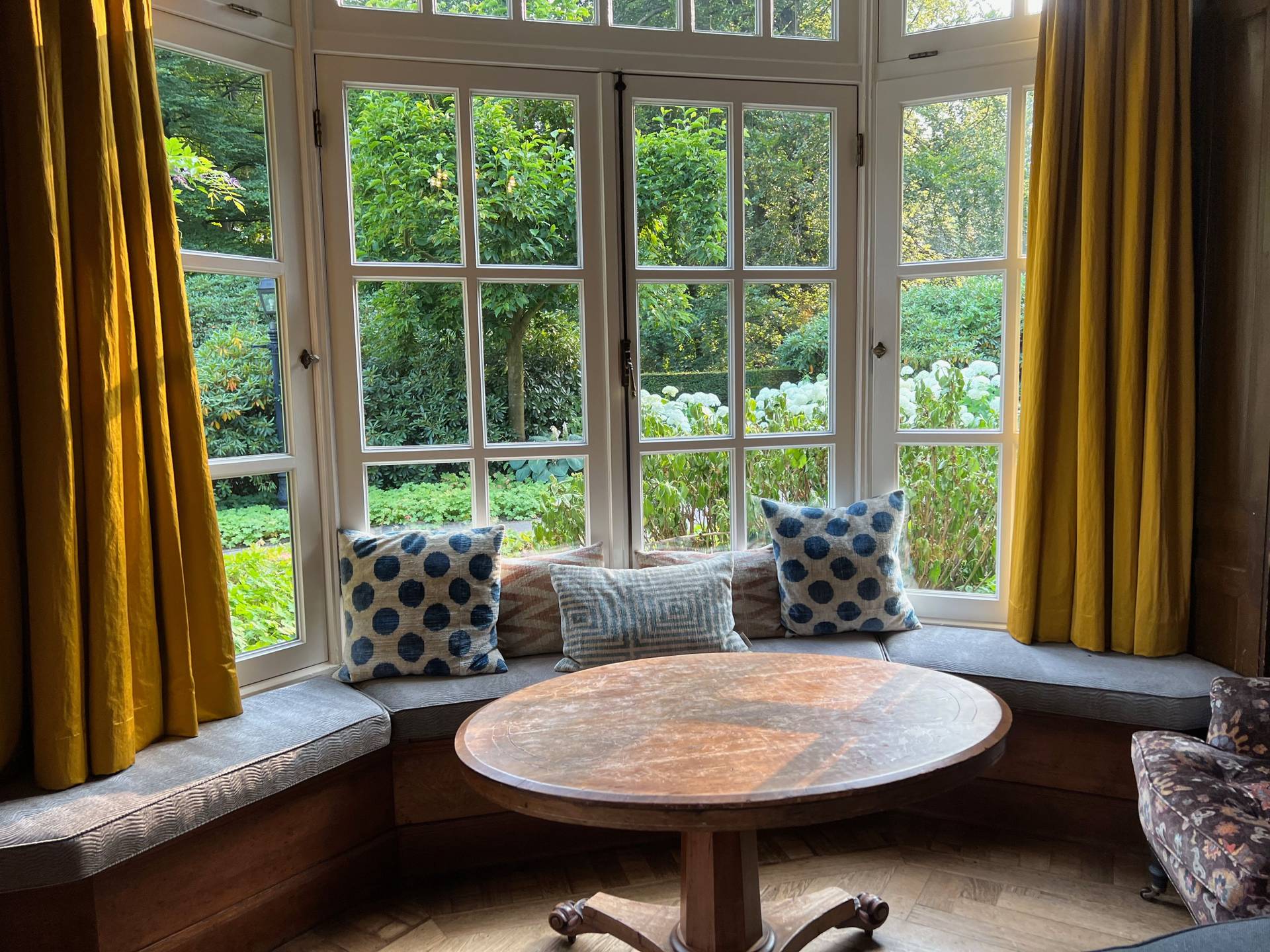 Bow & Bay Windows in Bicester
