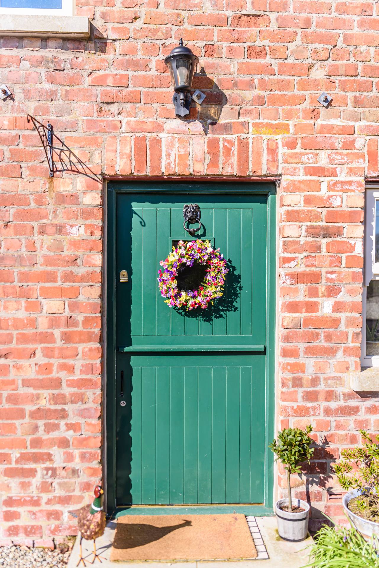 The Practical Benefits Of Installing Stable Doors In Banbury
