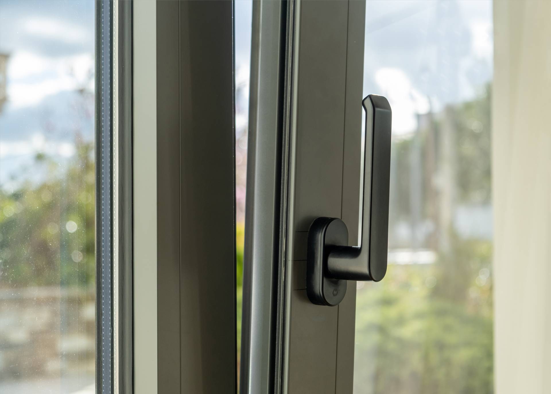 Why Choose Simply Home Improvements For Your Tilt & Turn Windows In Aylesbury?